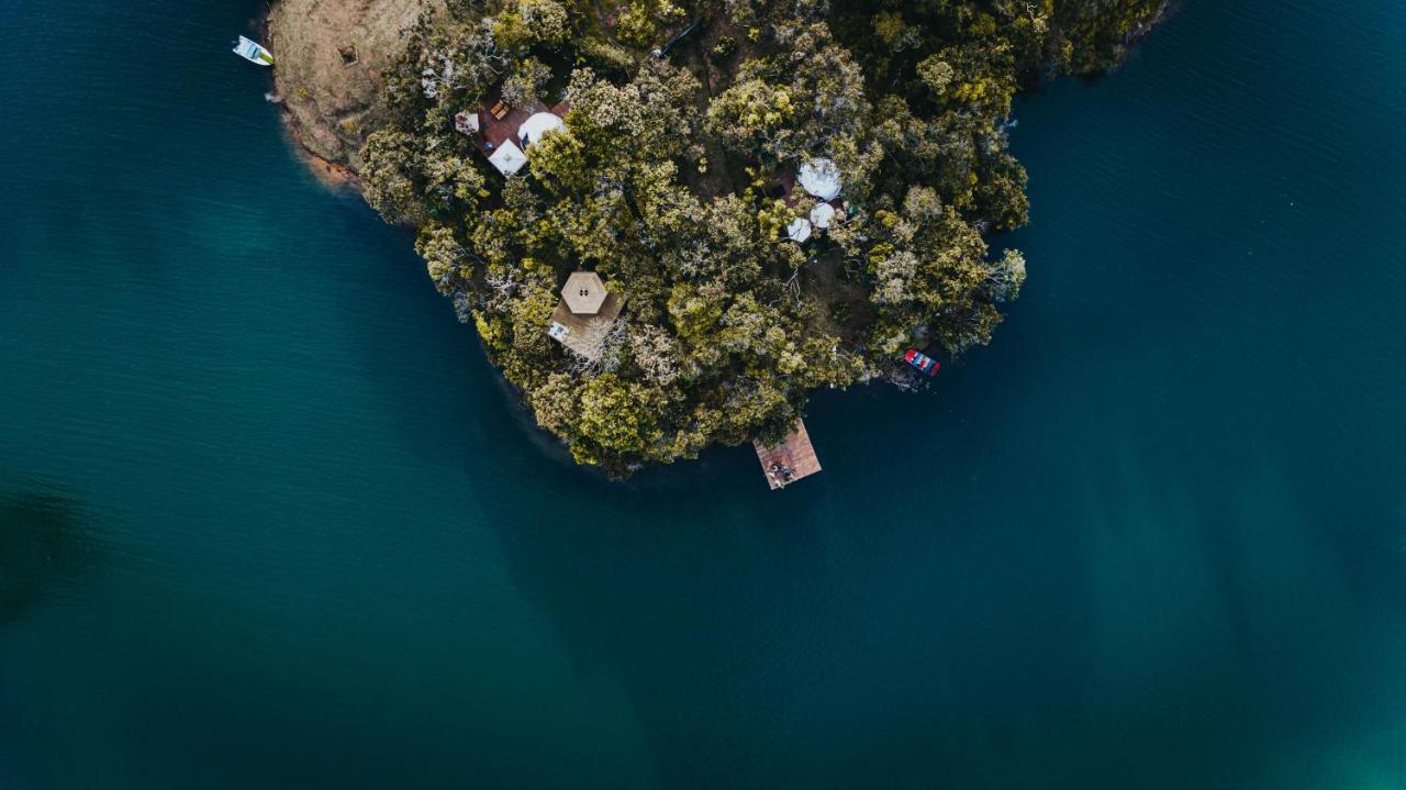 Hotel Celeste Glamping Guatapé Extérieur photo